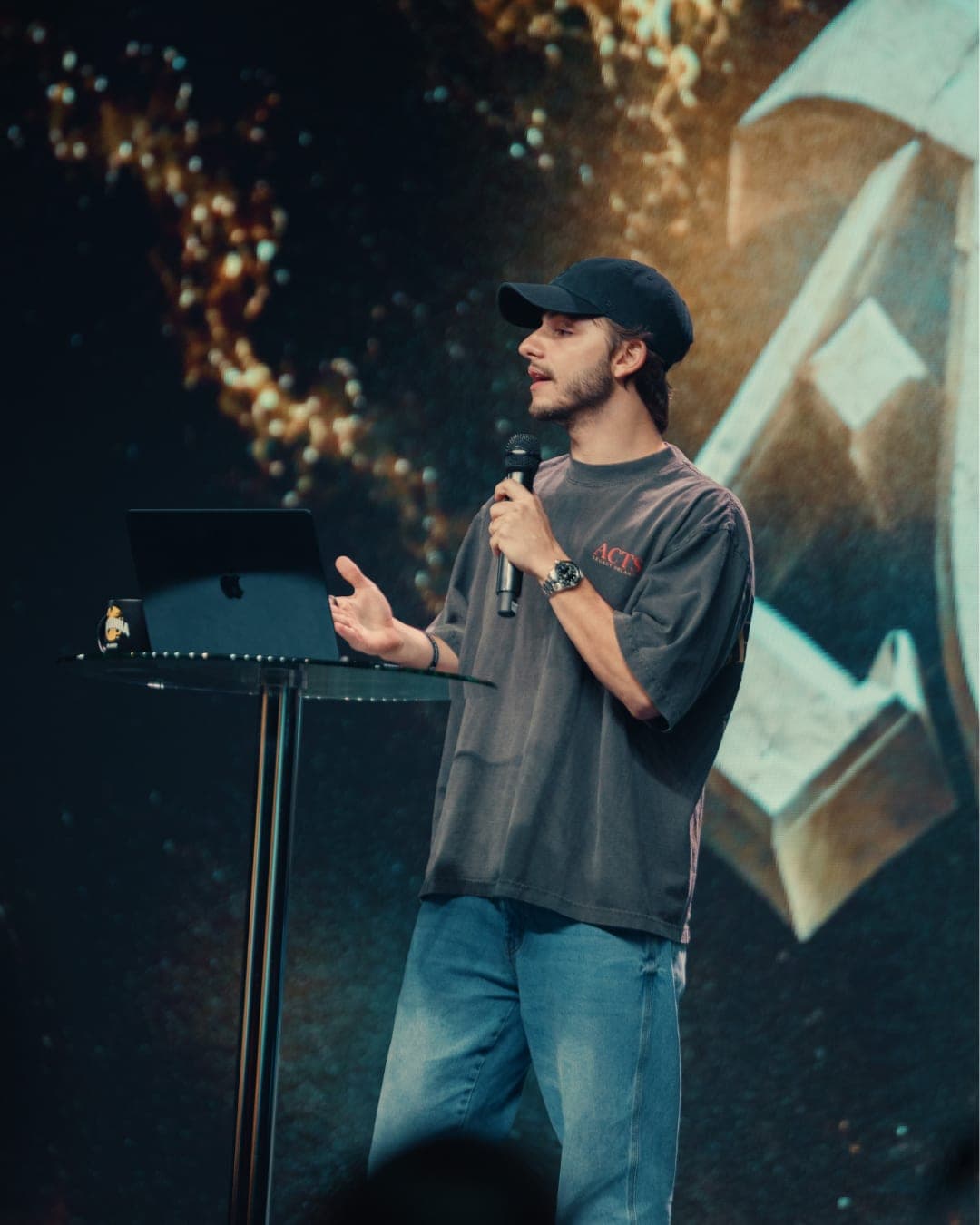 Preaching in the Acts tee