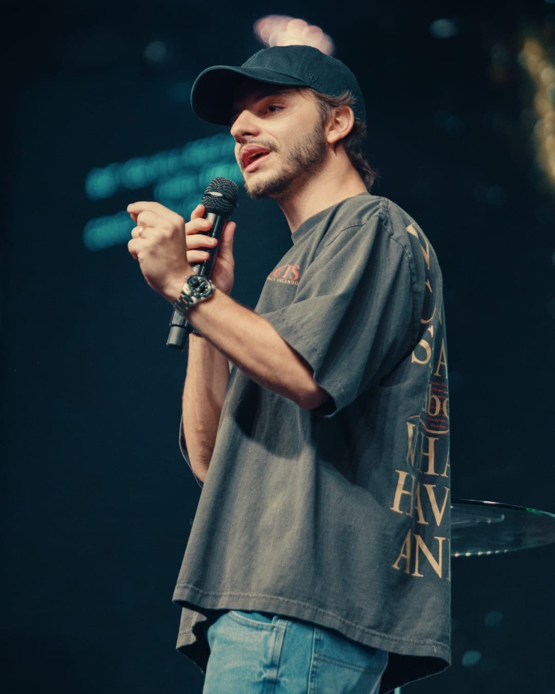 Preaching in the Acts tee